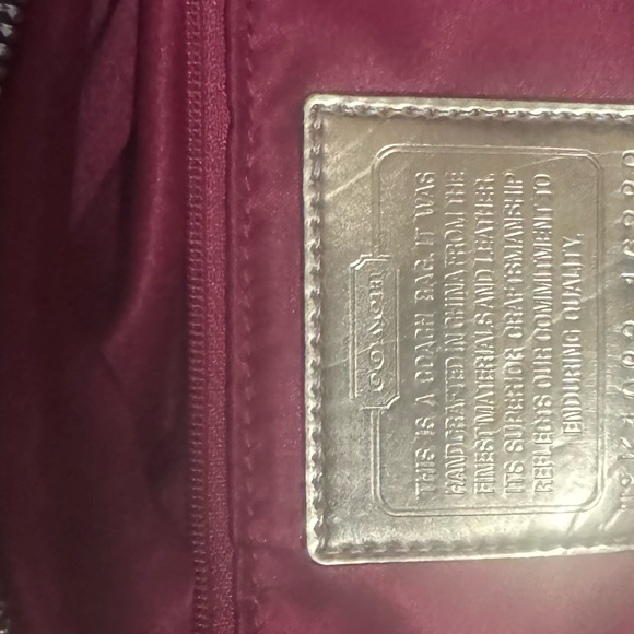 COACH POPPY LARGE TOTE HANDBAG  LEATHER/CANVAS GOLD POLKA DOTS AND HEARTS - Picture 6 of 7